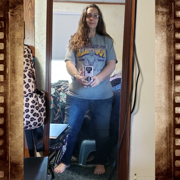 Meet your Posher, Sherrie - Picture 2 of 4